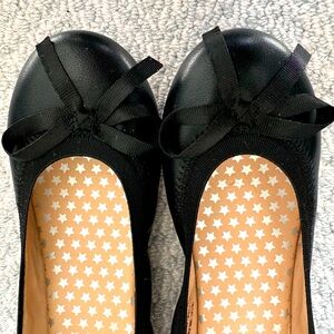 Black Leather Ballet flats